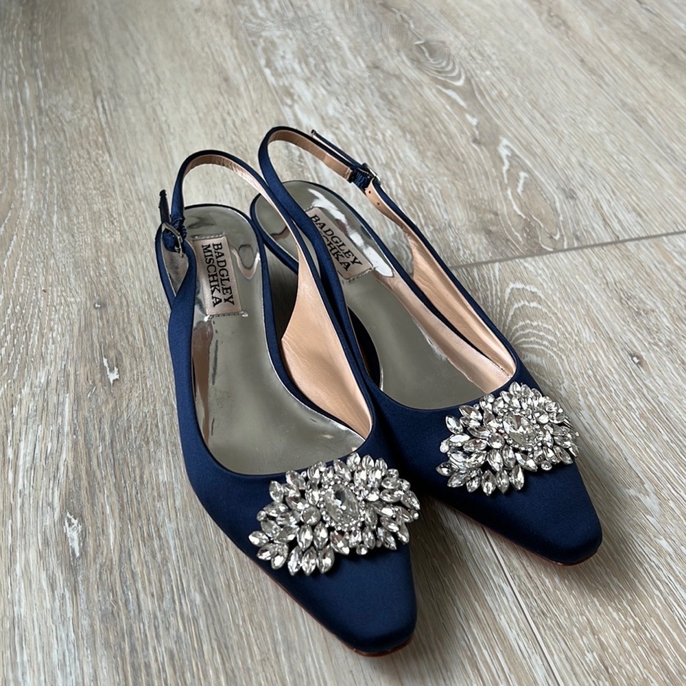 Badgley Mishka Sling Back Kitten Heel